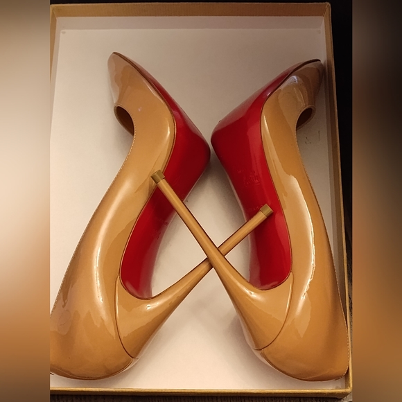 Louboutins - Picture 3 of 9